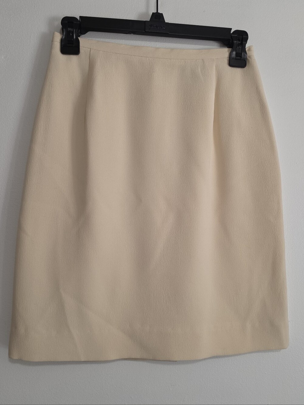 Vintage Peter Nygard 100% Silk Cream A-Line Skirt Size 6